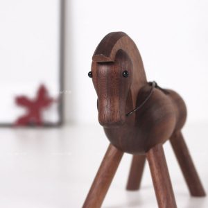 1JA28001-1 small wooden horse figurines (16)