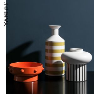 1JC21076 Vase en céramique nordique Chine Maker Vente (1)