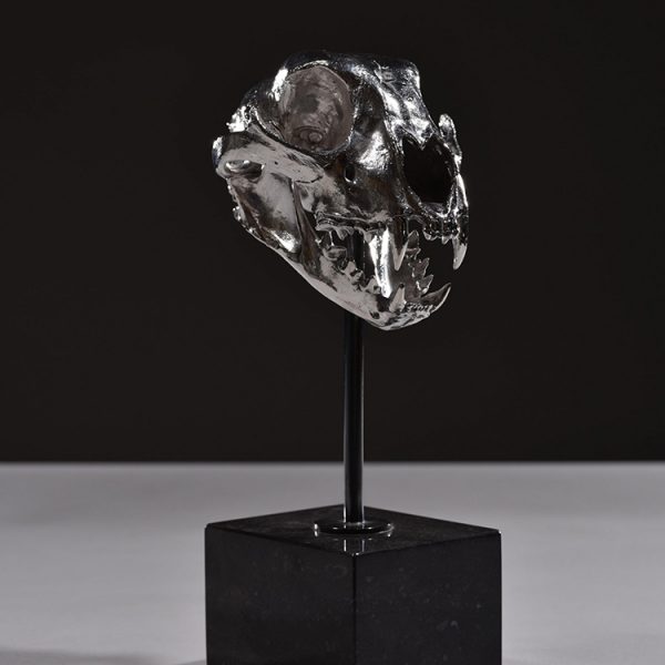 1JA16010 Skull Art Sculpture Resin Chrome Plated (3)