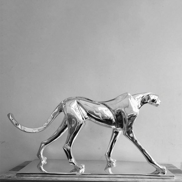 1K909003 Silver Cheetah Statue Sale (1)