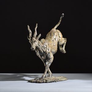 1JA19011 Antelope Statue Bronze Making (5)
