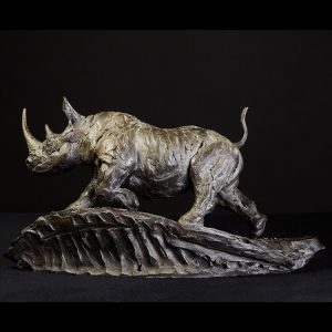 1JA27002 Metal Rhino Sculpture Bronze (1)