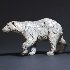 1JB19009 Polar Bear Statue Metal (1)