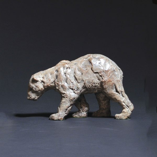 1JB19009 Polar Bear Statue Metal (3)