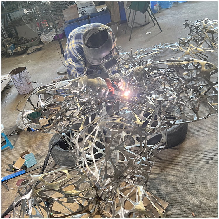 Stainless Steel Gorilla Welding Process (1)